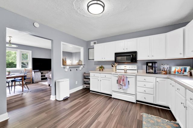 449 21st Street, Otsego, MI 49078