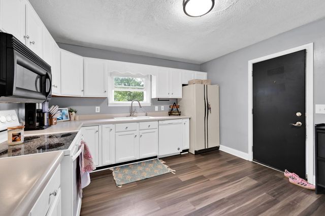 449 21st Street, Otsego, MI 49078