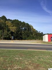 513 STERLINGTON HIGHWAY, Farmerville, LA 71241