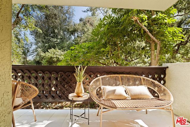 2018 Griffith Park Boulevard 116, Los Angeles, CA 90039