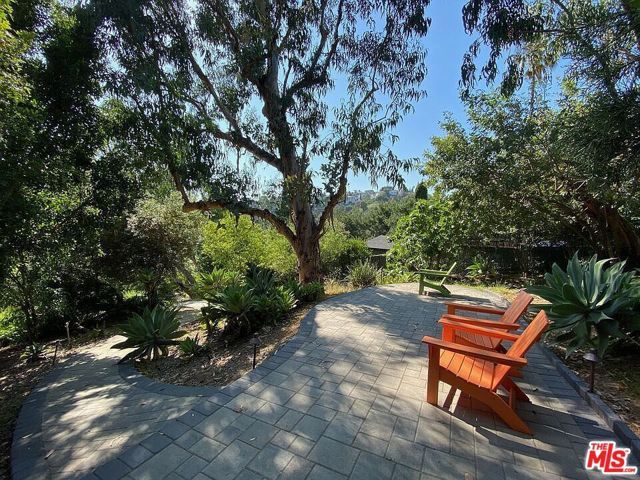 2018 Griffith Park Boulevard 116, Los Angeles, CA 90039