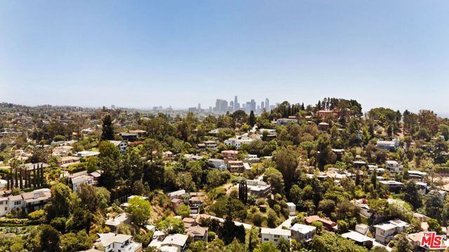 2018 Griffith Park Boulevard 116, Los Angeles, CA 90039