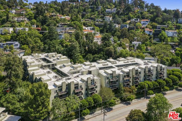 2018 Griffith Park Boulevard 116, Los Angeles, CA 90039