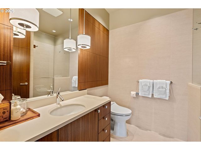 710 Nw 13TH Ave PH-2, Portland, OR 97209
