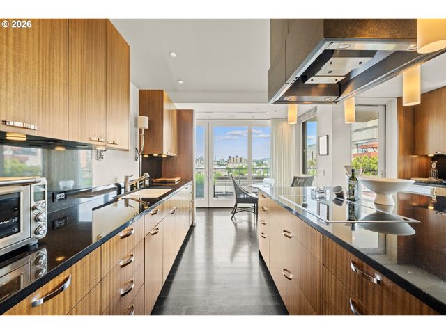 710 Nw 13TH Ave PH-2, Portland, OR 97209