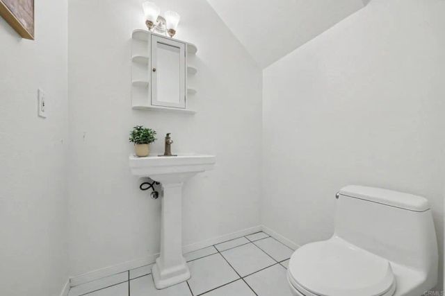 679 Seacoast Drive, Imperial Beach, CA 91932