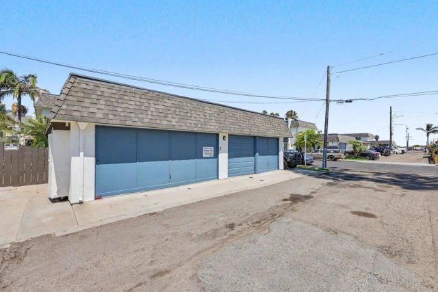 679 Seacoast Drive, Imperial Beach, CA 91932