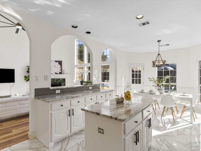 118 Wentwood Drive, Murphy, TX 75094