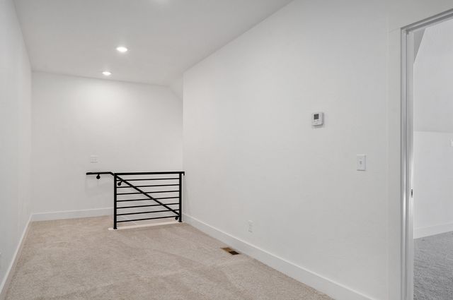 3032 W Allen Drive, Springfield, MO 65810