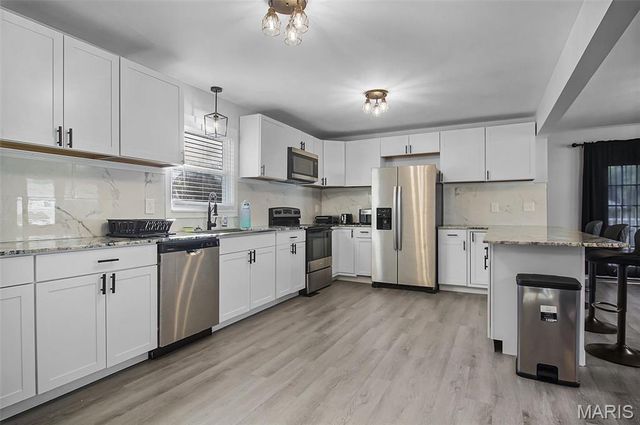 241 Madison Avenue, Glen Carbon, IL 62034