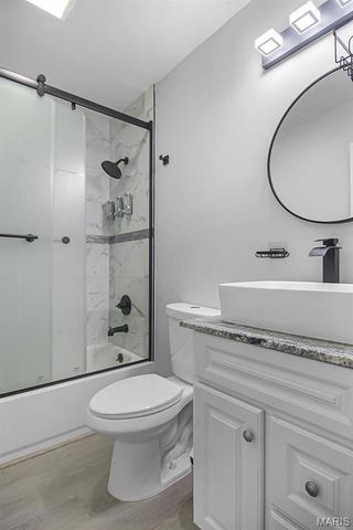 241 Madison Avenue, Glen Carbon, IL 62034