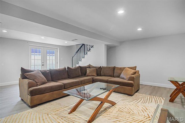 241 Madison Avenue, Glen Carbon, IL 62034