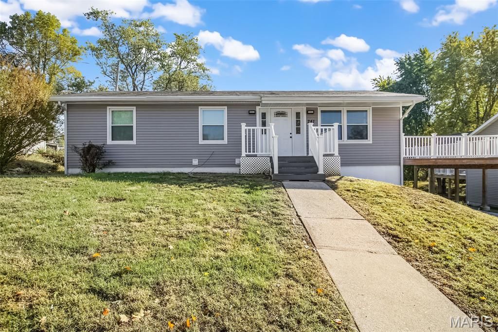 241 Madison Avenue, Glen Carbon, IL 62034