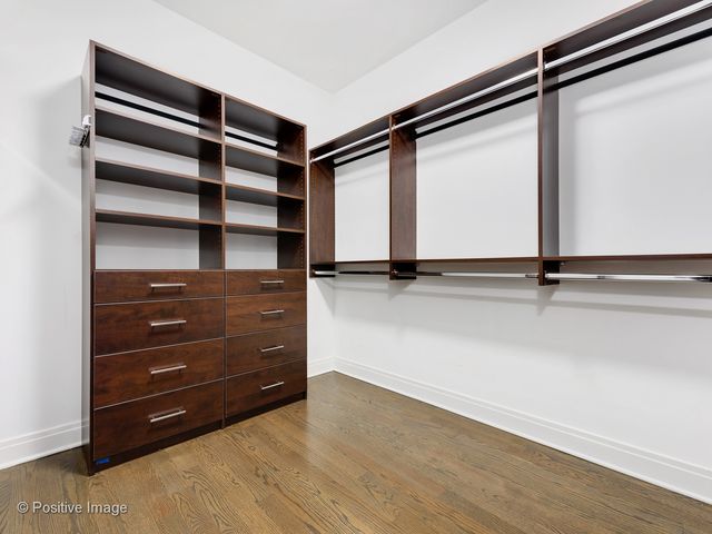 1617 W Grand Avenue 2W, Chicago, IL 60622