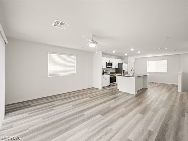 6888 Prairie Pearl Street, Las Vegas, NV 89148