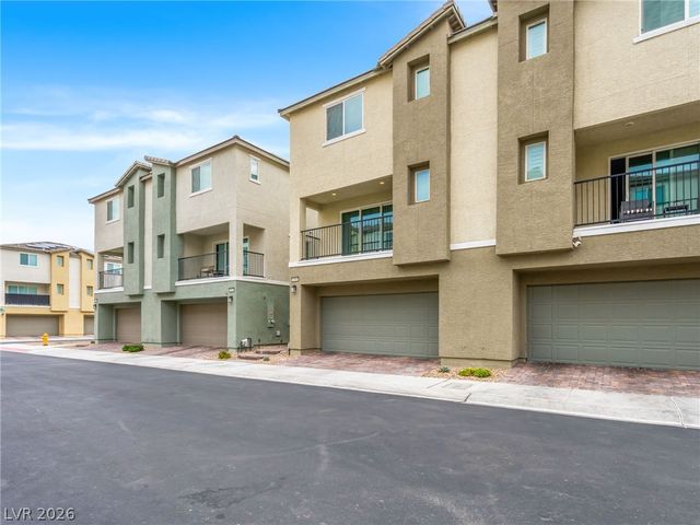 6888 Prairie Pearl Street, Las Vegas, NV 89148