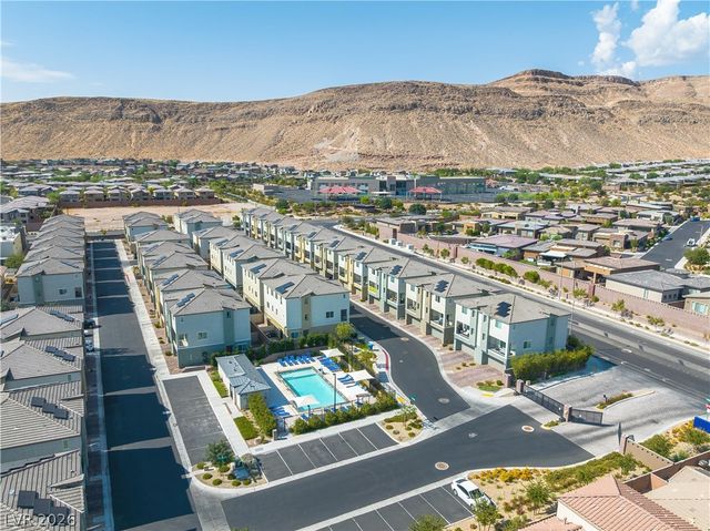 6888 Prairie Pearl Street, Las Vegas, NV 89148