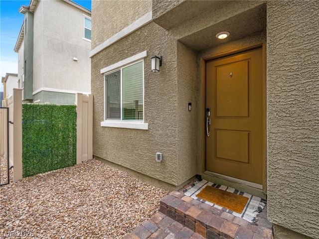 6888 Prairie Pearl Street, Las Vegas, NV 89148