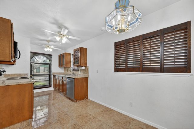 2718 Clover Valley Drive, Garland, TX 75043