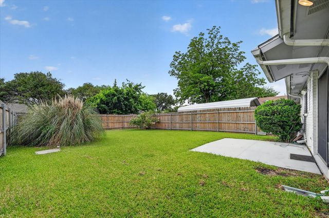 2718 Clover Valley Drive, Garland, TX 75043