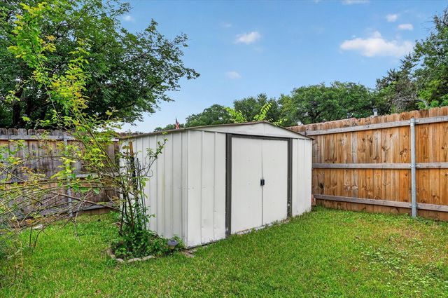 2718 Clover Valley Drive, Garland, TX 75043