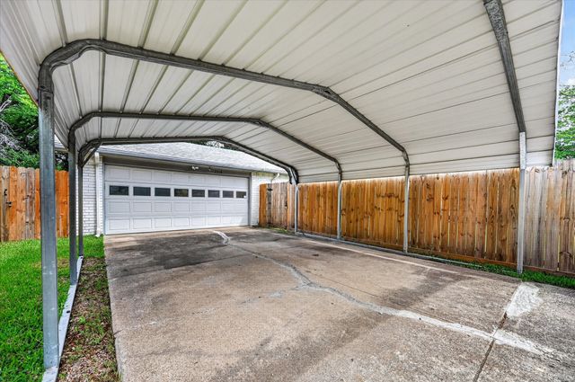 2718 Clover Valley Drive, Garland, TX 75043