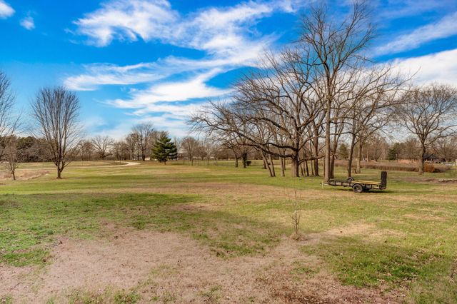 1245 Cole Alan Court, Nixa, MO 65714