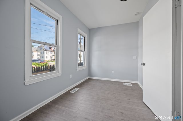 301 Poplar Street, Bridgeport, CT 06605