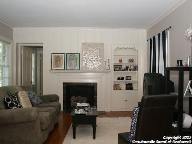 335 E Rosewood Ave Apt 3, San Antonio, TX 78212