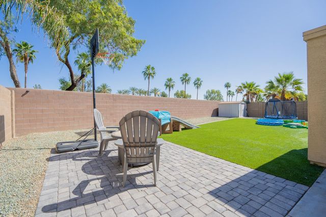 15160 W Smokey Drive, Surprise, AZ 85374