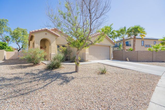 15160 W Smokey Drive, Surprise, AZ 85374