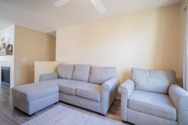 15160 W Smokey Drive, Surprise, AZ 85374