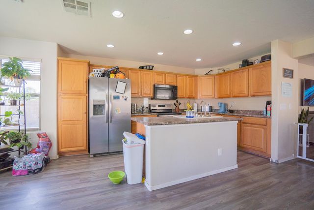 15160 W Smokey Drive, Surprise, AZ 85374