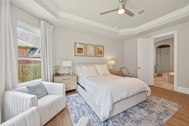150 Cliftons Curve Way, Montgomery, TX 77316