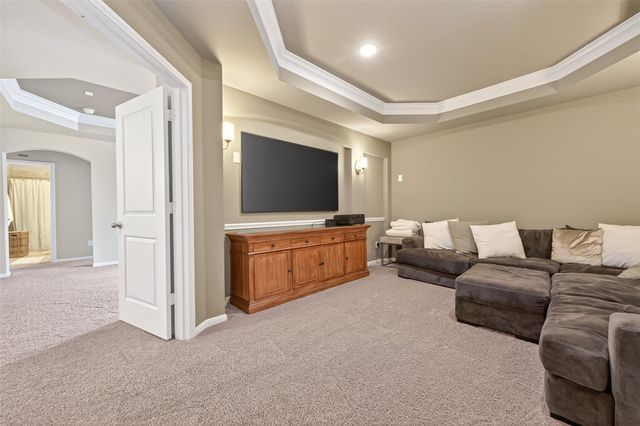 150 Cliftons Curve Way, Montgomery, TX 77316