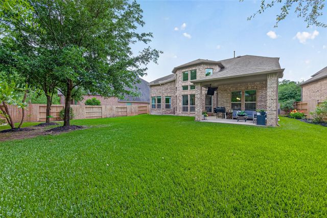 150 Cliftons Curve Way, Montgomery, TX 77316