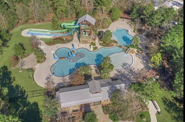 150 Cliftons Curve Way, Montgomery, TX 77316
