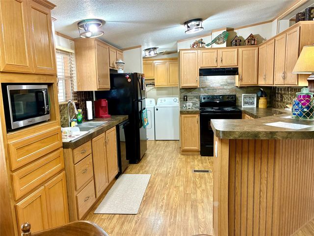 120 Pecan Drive, Burkeville, TX 75932