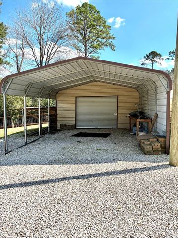 120 Pecan Drive, Burkeville, TX 75932