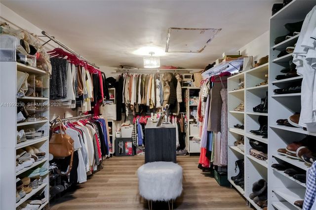 7305 SW 123rd Ter, Pinecrest, FL 33156