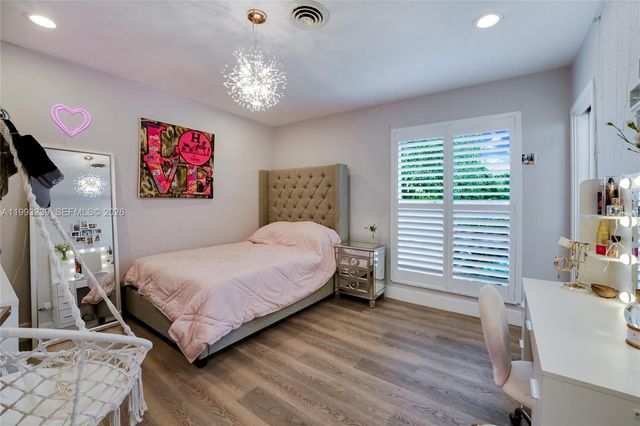 7305 SW 123rd Ter, Pinecrest, FL 33156