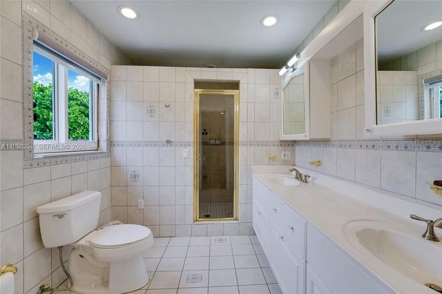 7305 SW 123rd Ter, Pinecrest, FL 33156