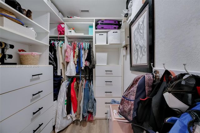 7305 SW 123rd Ter, Pinecrest, FL 33156