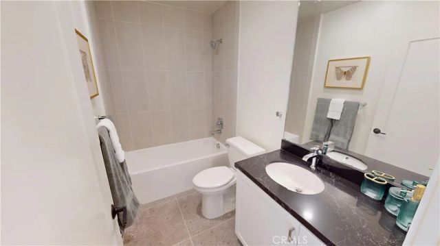 1878 E Walnut Street 213, Pasadena, CA 91107