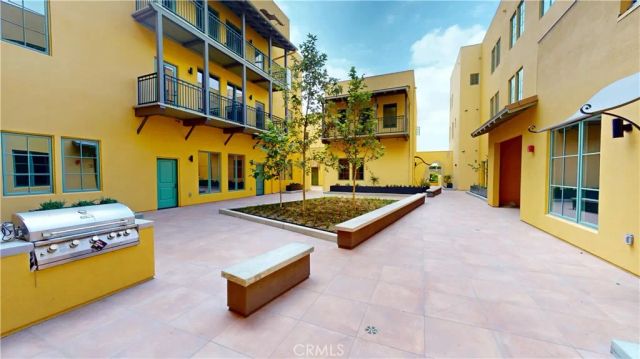 1878 E Walnut Street 213, Pasadena, CA 91107