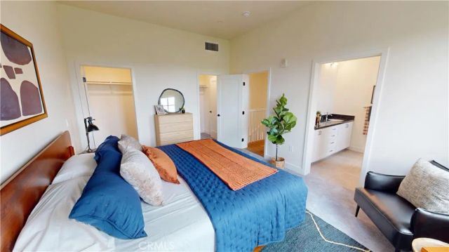 1878 E Walnut Street 213, Pasadena, CA 91107