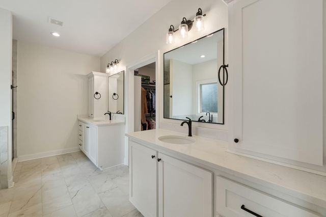 25 Carlsbad, Hattiesburg, MS 39402