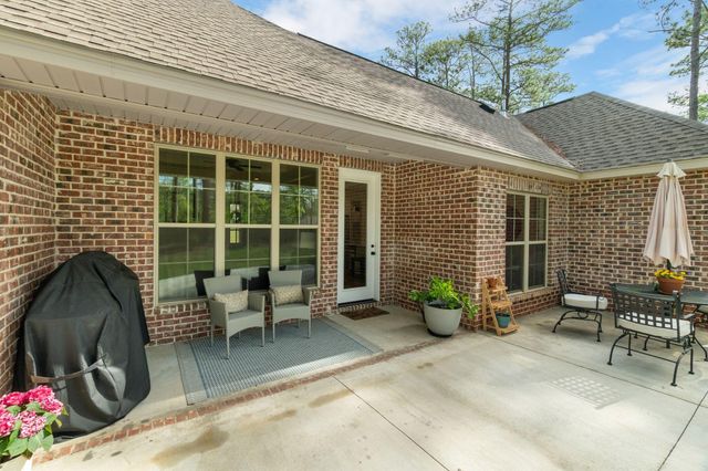 25 Carlsbad, Hattiesburg, MS 39402