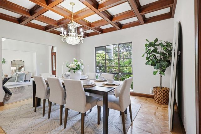 555 Chateau Drive, Hillsborough, CA 94010
