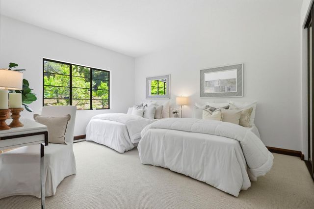 555 Chateau Drive, Hillsborough, CA 94010
